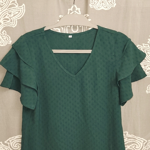 Ruffle sleeve blouse - Picture 2 of 7